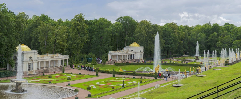 Петродворец (Петергоф) - город науки и фонтанов